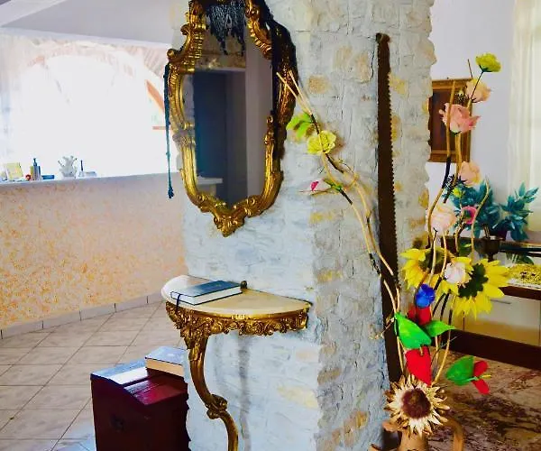 Hotell Kari Ouranoupoli