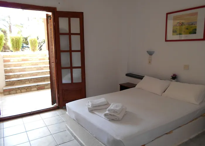Hotell Kari 3*