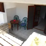 Kari Ξενοδοχείο