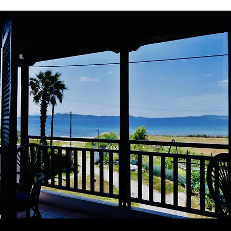 Kari Hotel Ouranoupoli